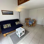 Сasa de vacaciones Maison De 8 Pers A 300m Avec Terrasse Et Parking, - Fr-1-224c-272 *